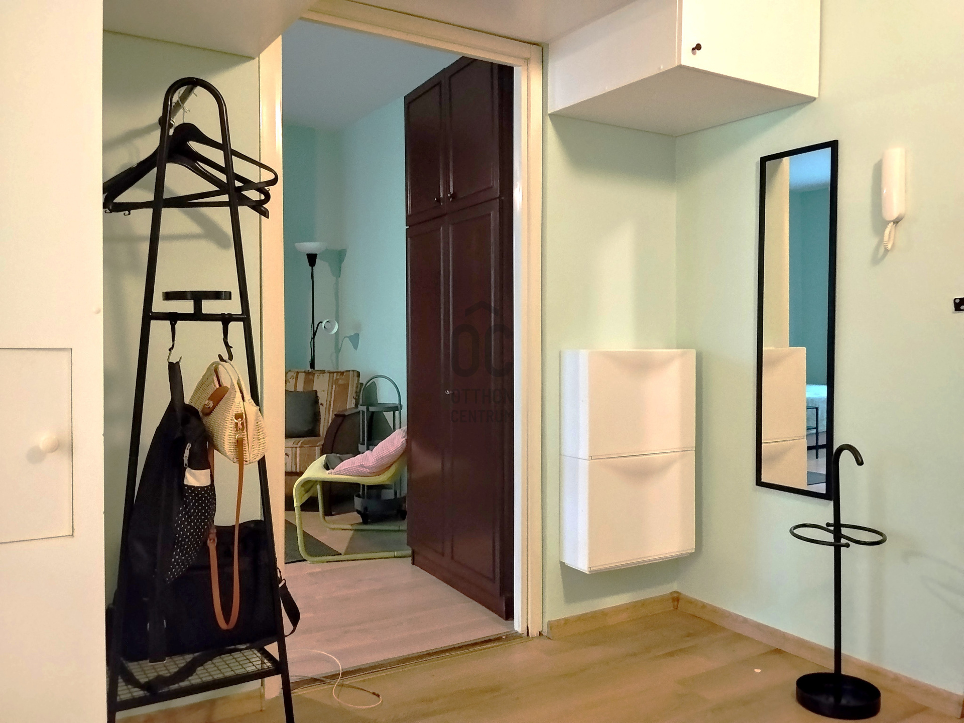 Gallery zoom image