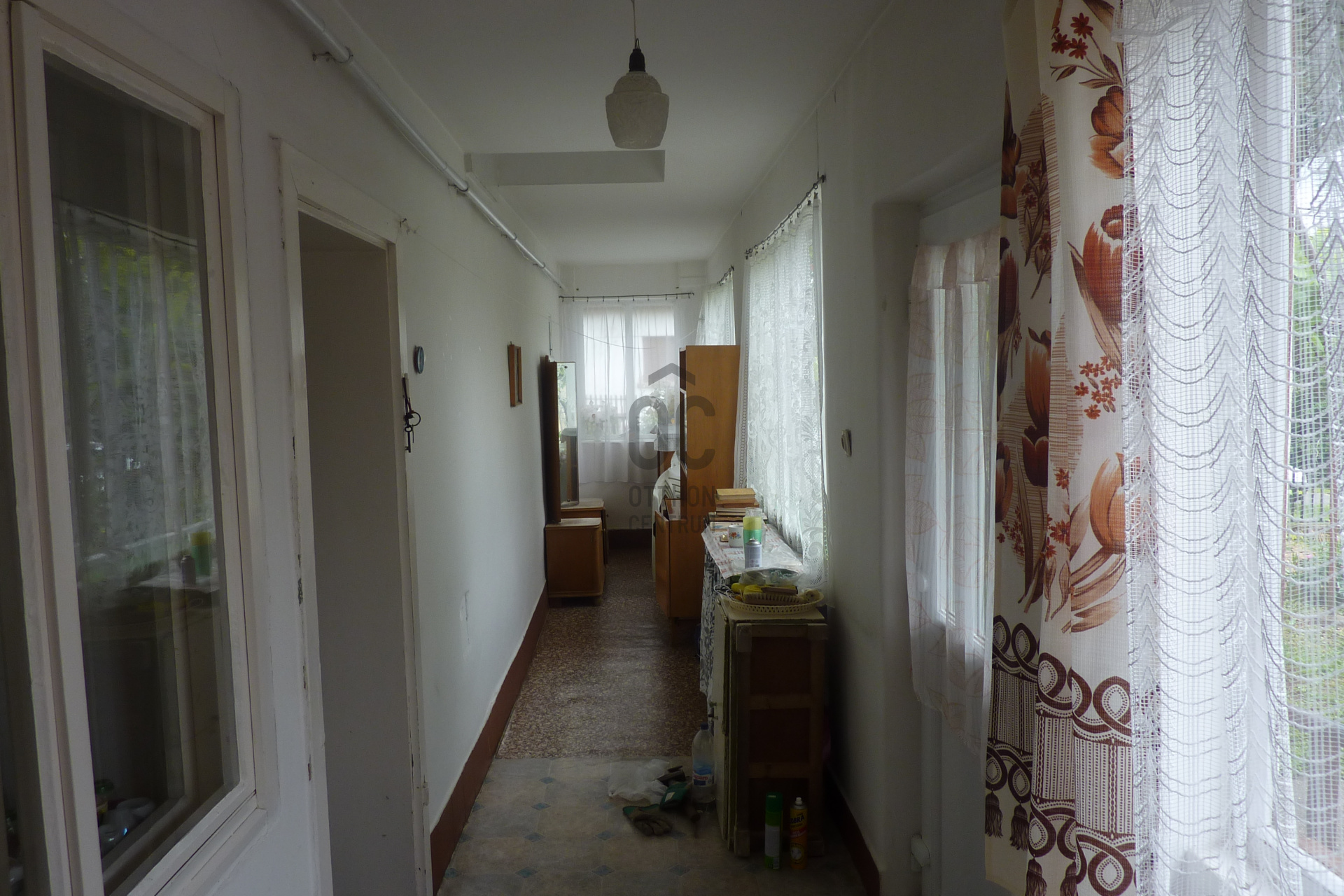 Gallery zoom image