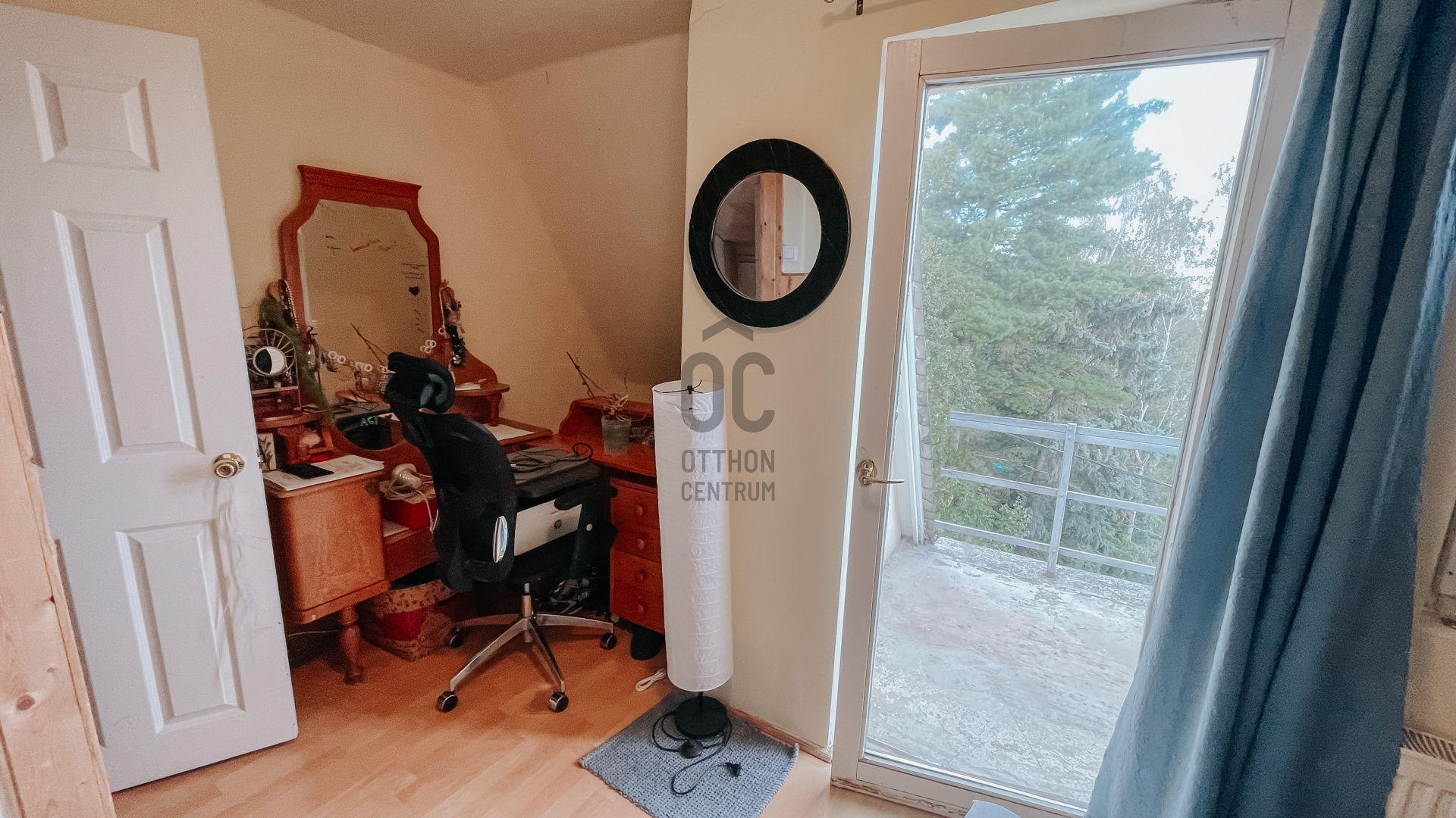 Gallery zoom image