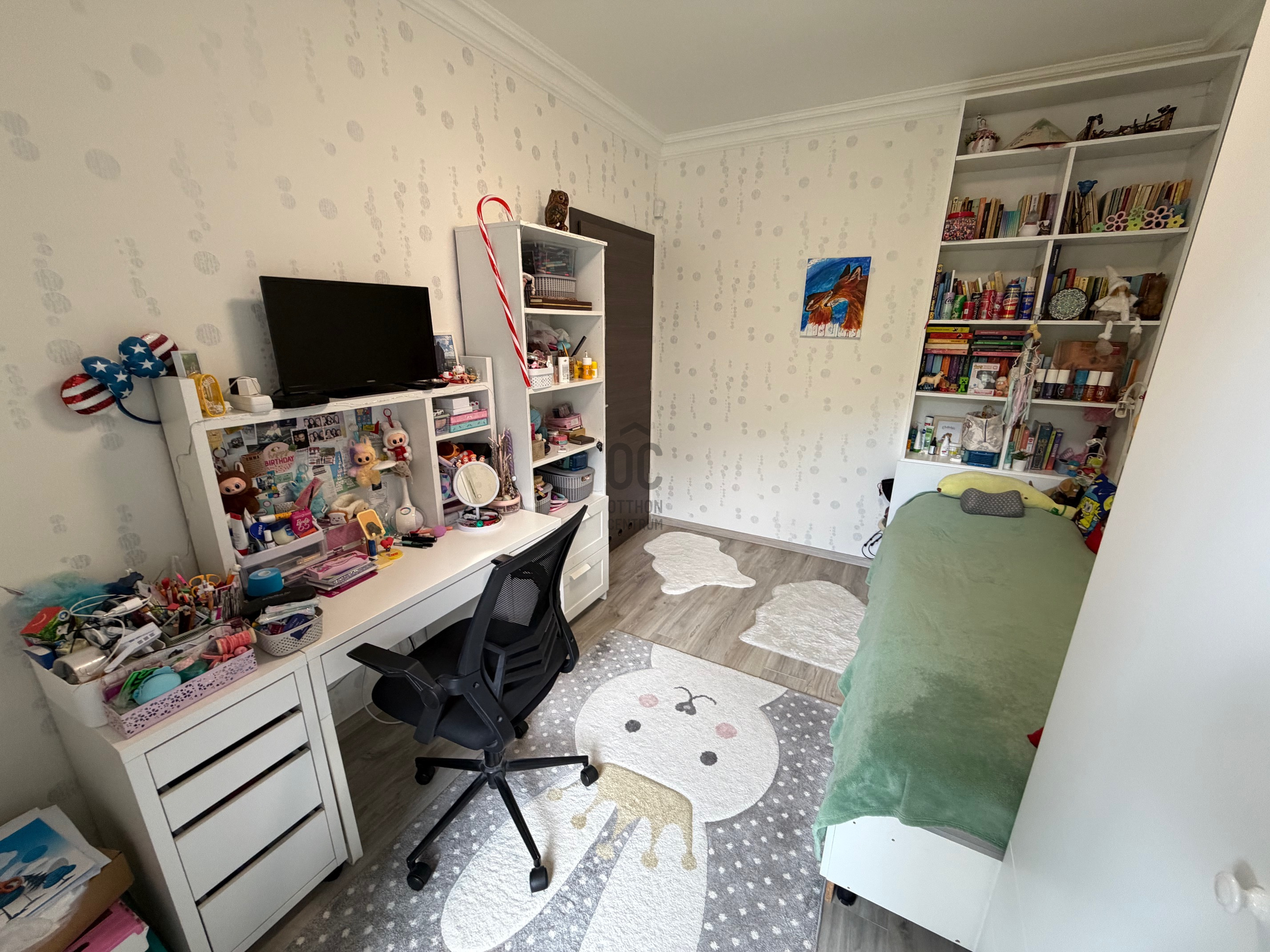 Gallery zoom image