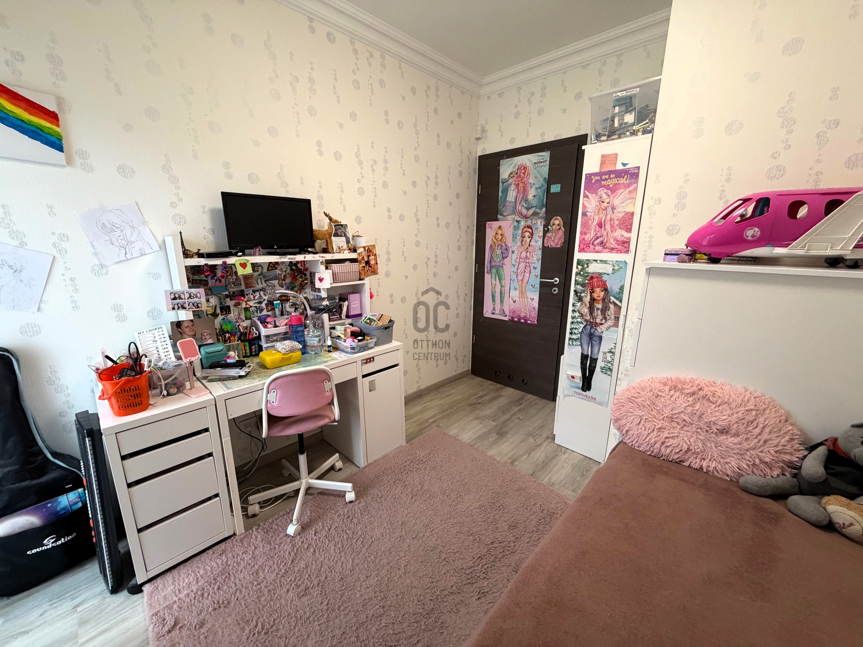 Gallery zoom image