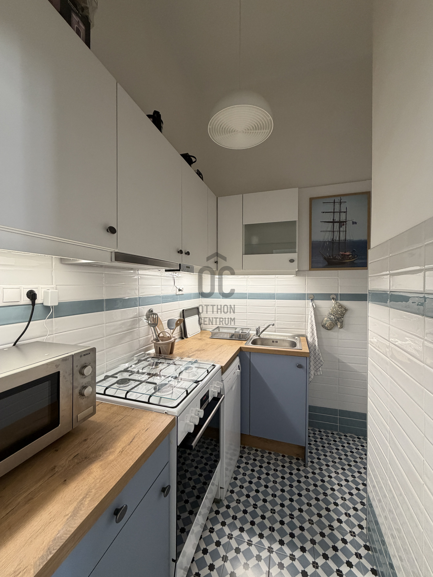 Gallery zoom image