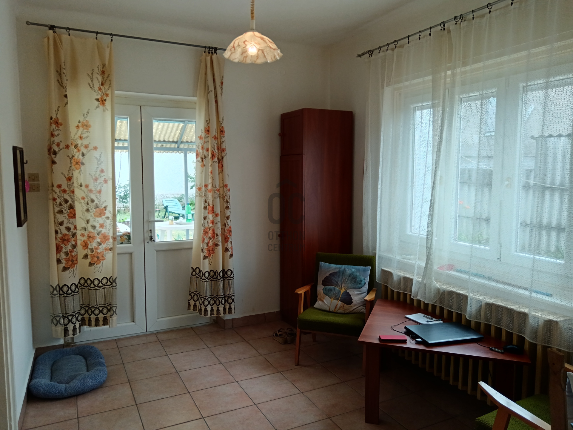 Gallery zoom image
