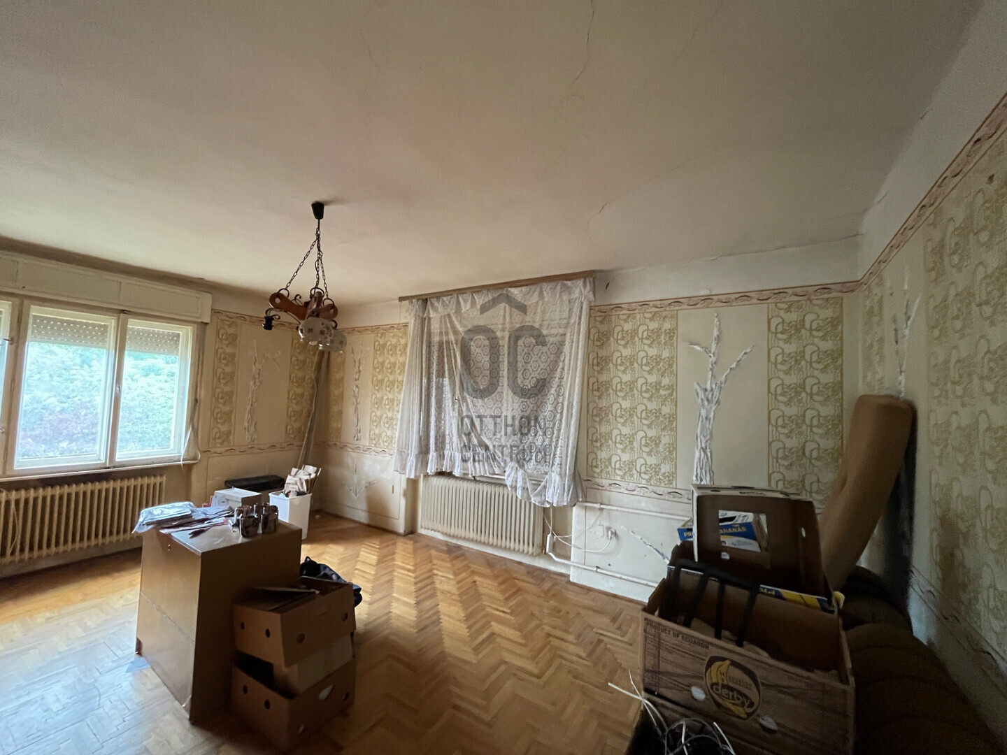 Gallery zoom image