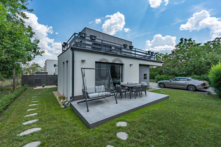4 bed · 132m² · Családi ház · 164.000.000 Ft