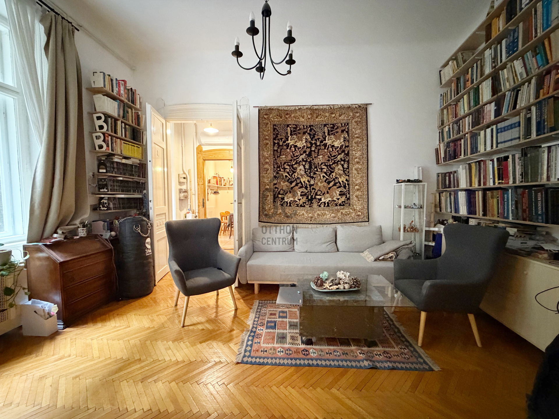 Gallery zoom image