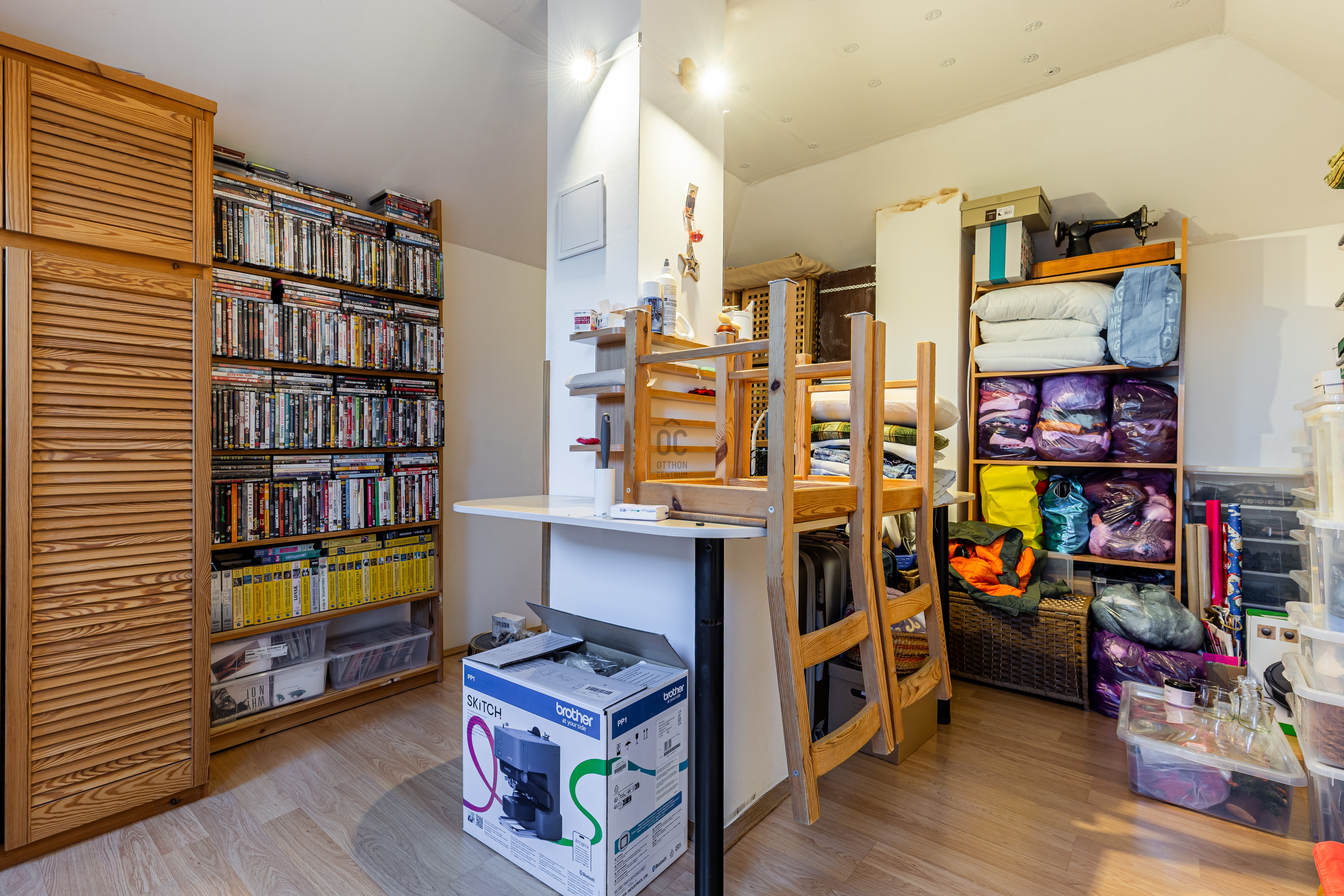 Gallery zoom image