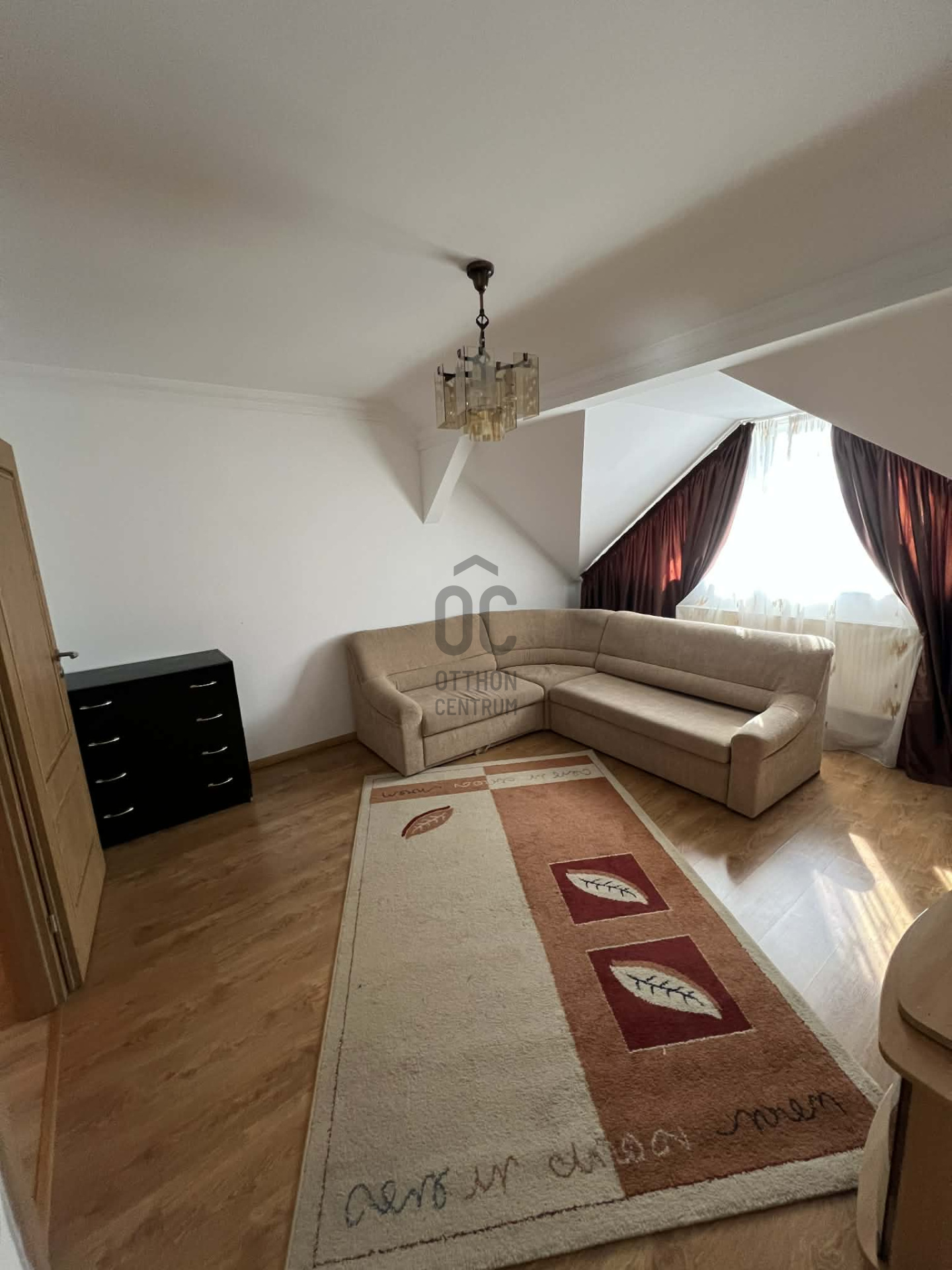 Gallery zoom image