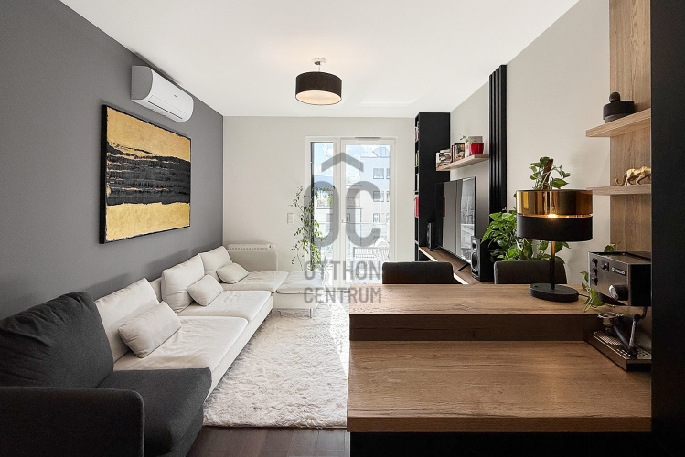 3 bed · 555m² · Lakás · 130.000.000 Ft