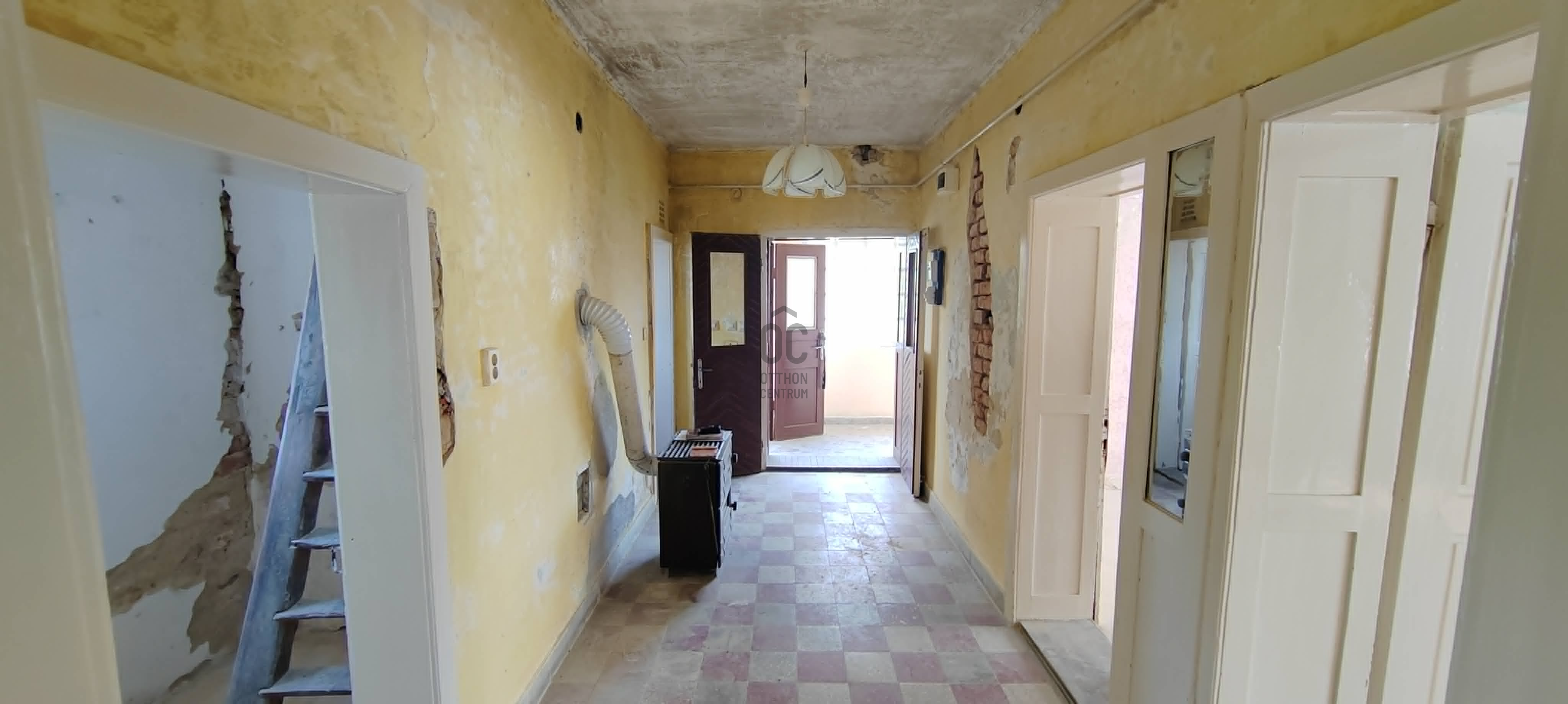 Gallery zoom image