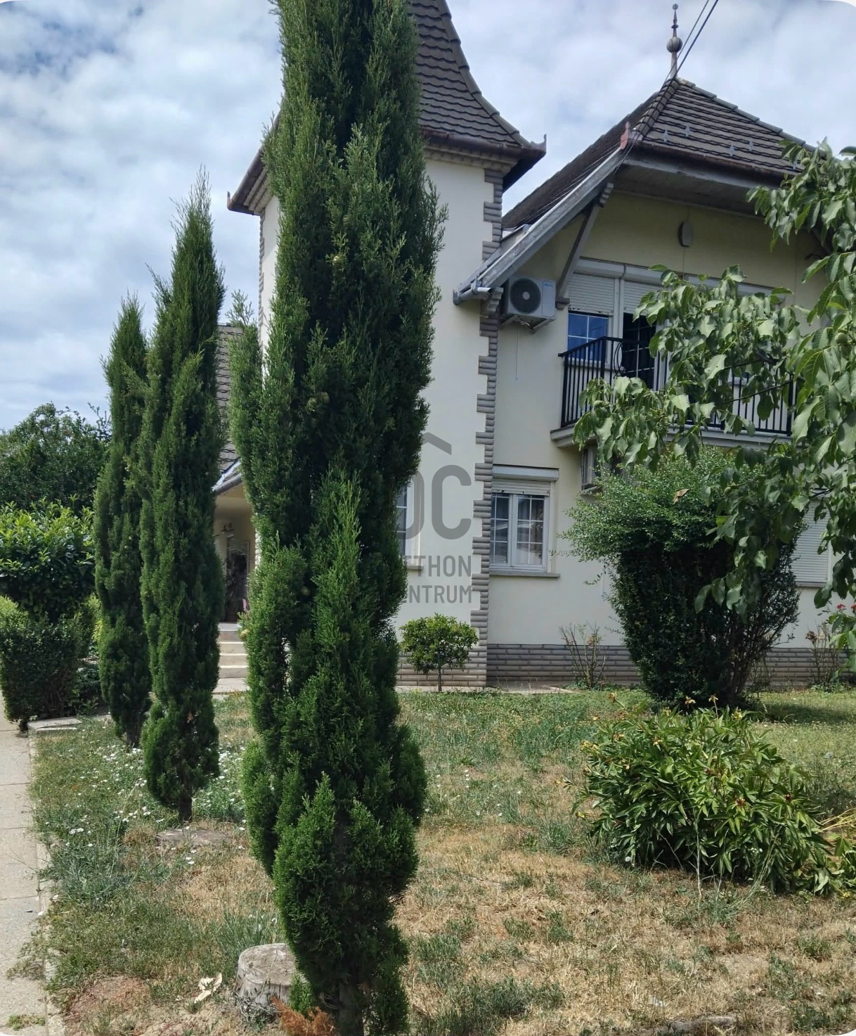 Gallery zoom image