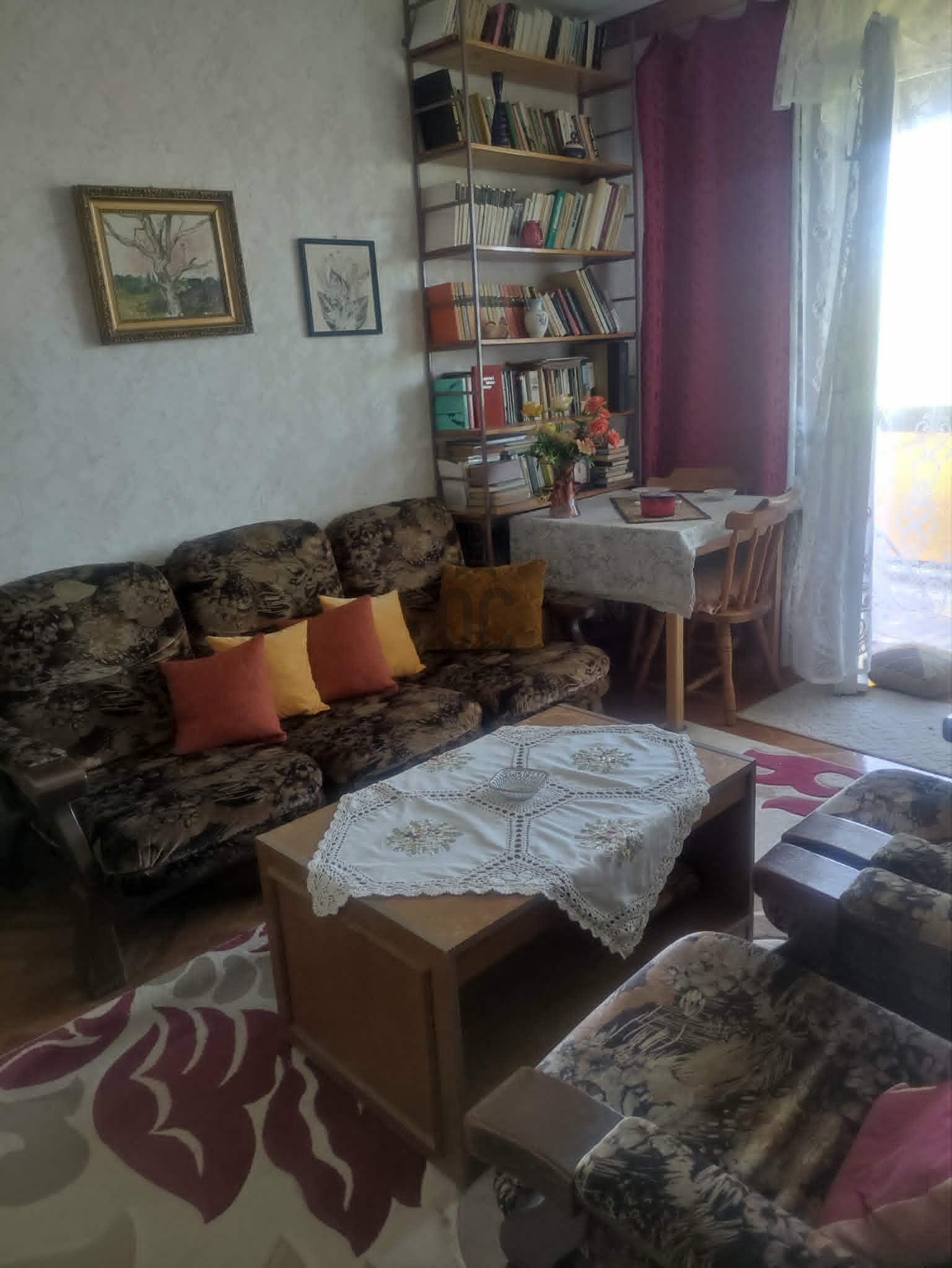 Gallery zoom image
