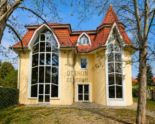6 bed · 300m² · Családi ház · 179.000.000 Ft
