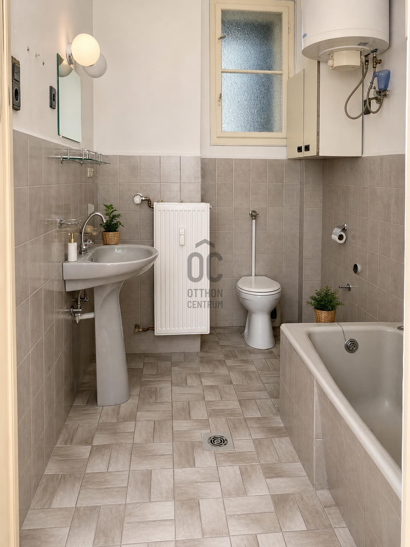 Gallery zoom image
