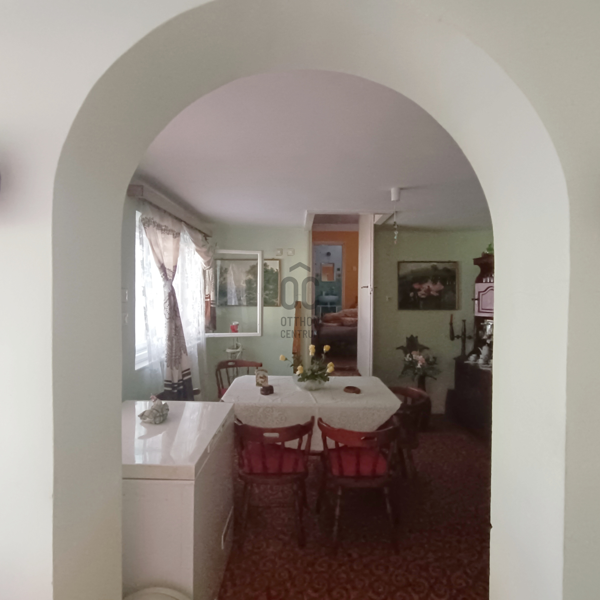 Gallery zoom image