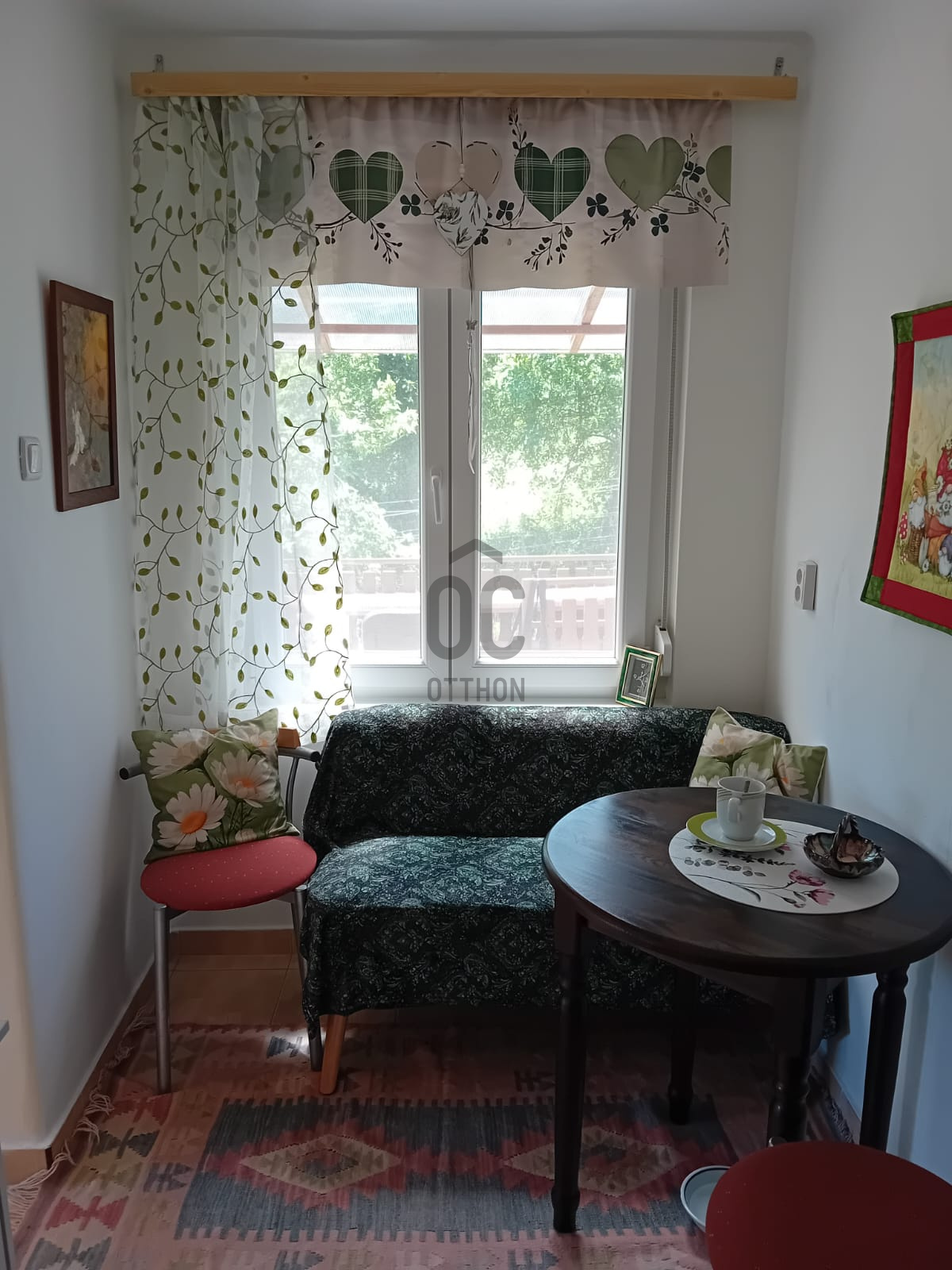 Gallery zoom image