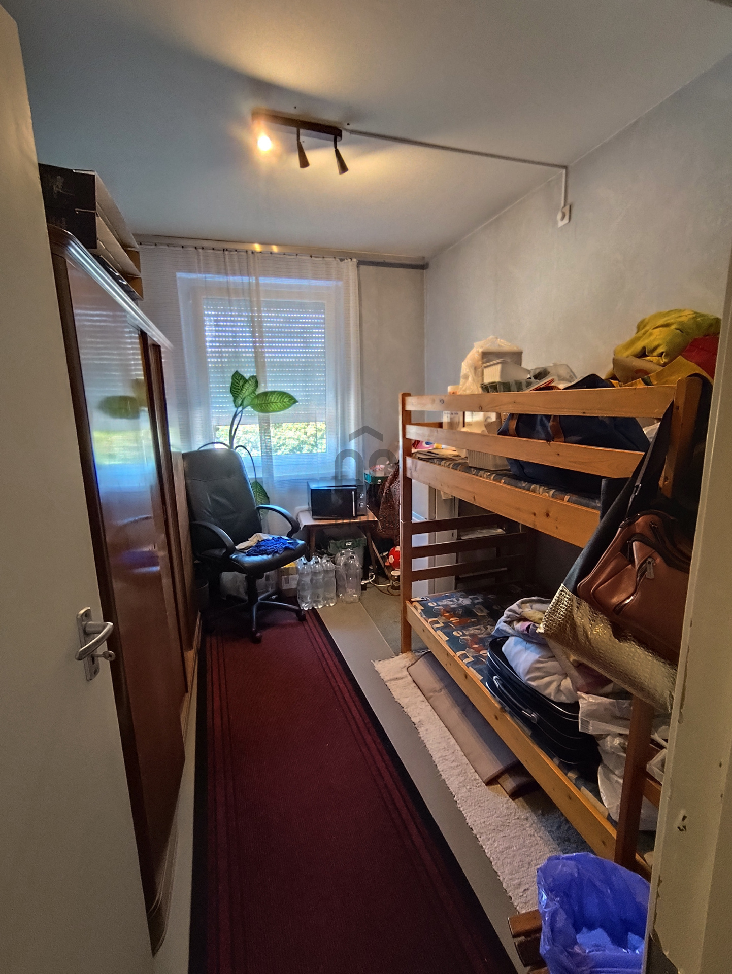Gallery zoom image