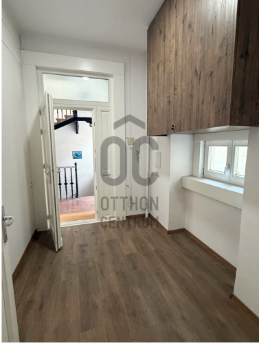 5 szobás lakás, 107 m²