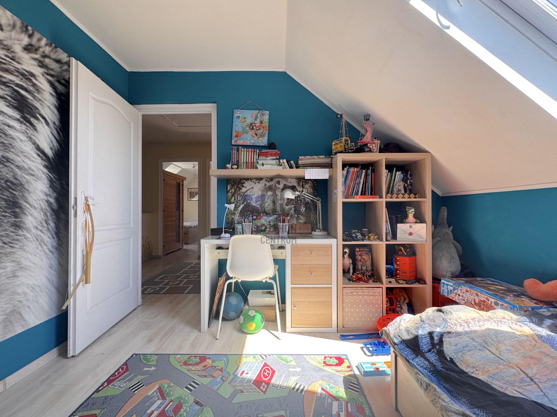 Gallery zoom image