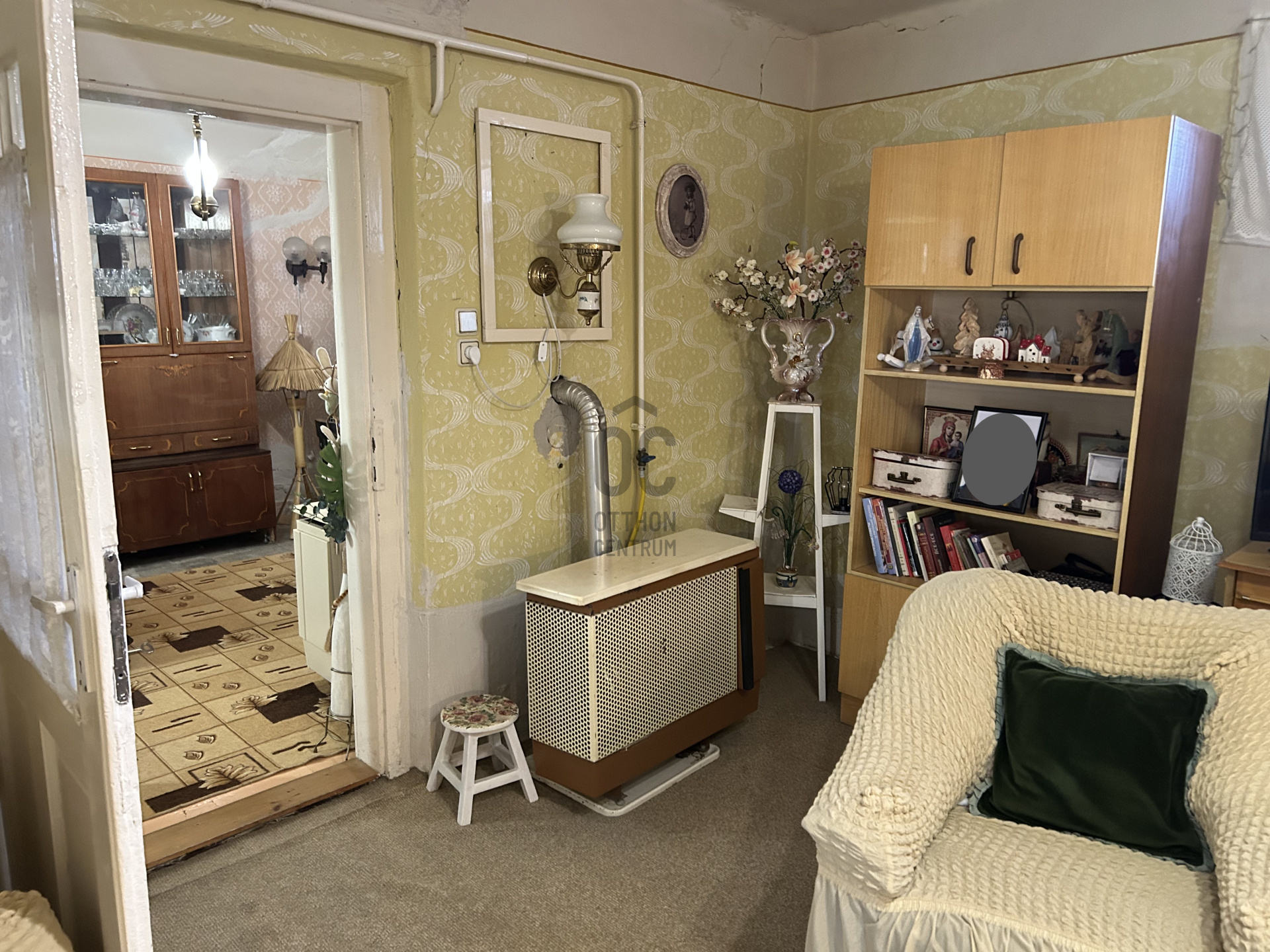 Gallery zoom image