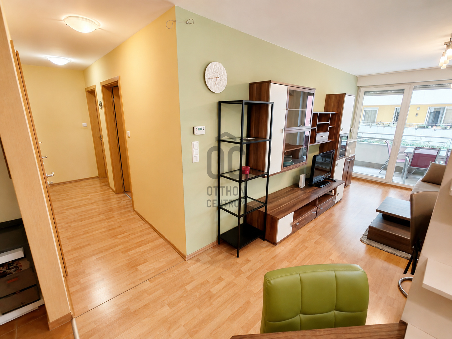 Gallery zoom image