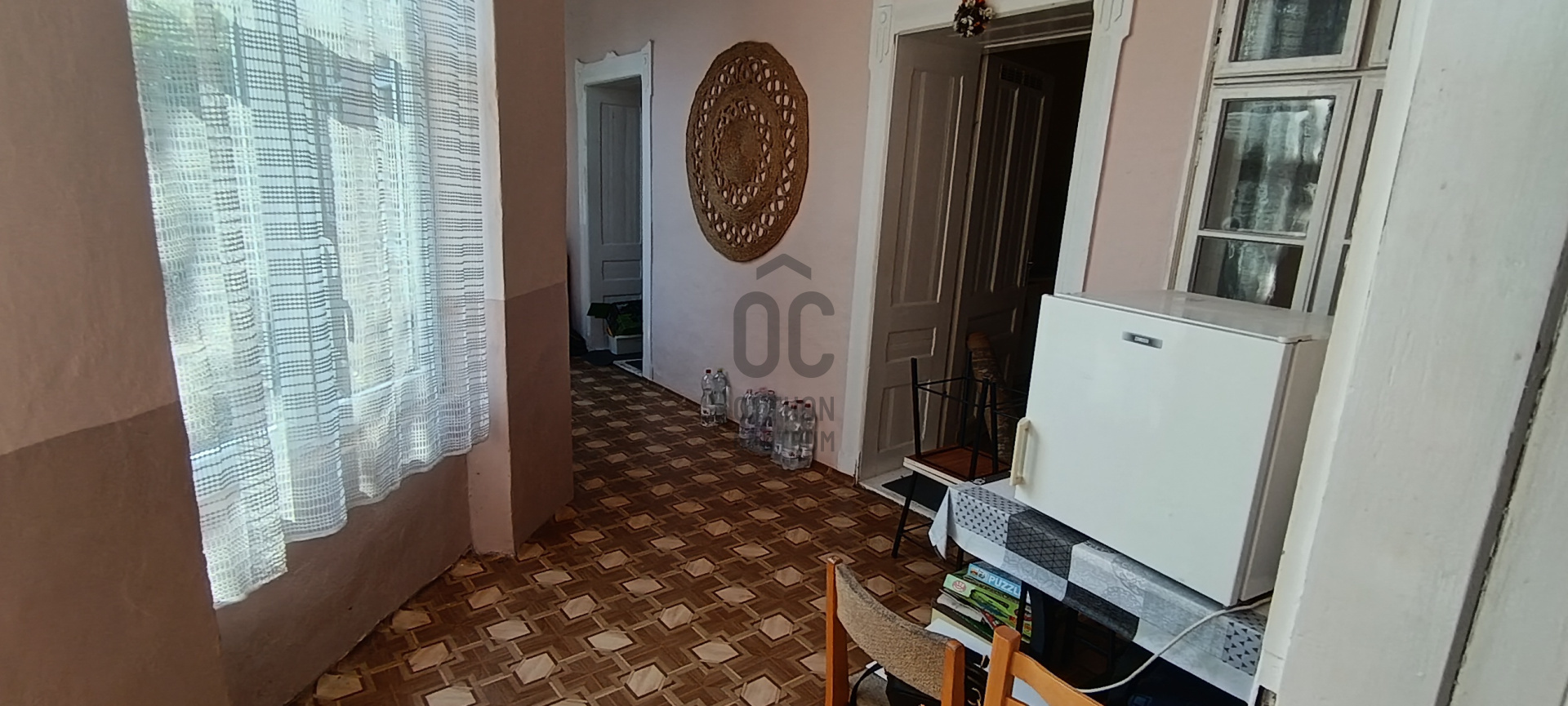 Gallery zoom image