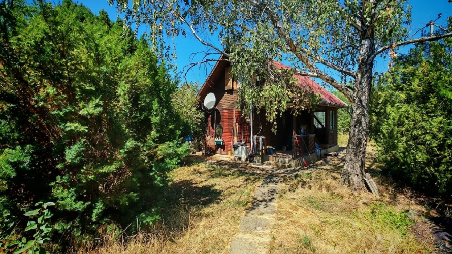 944m² · Telek · 44.900.000 Ft