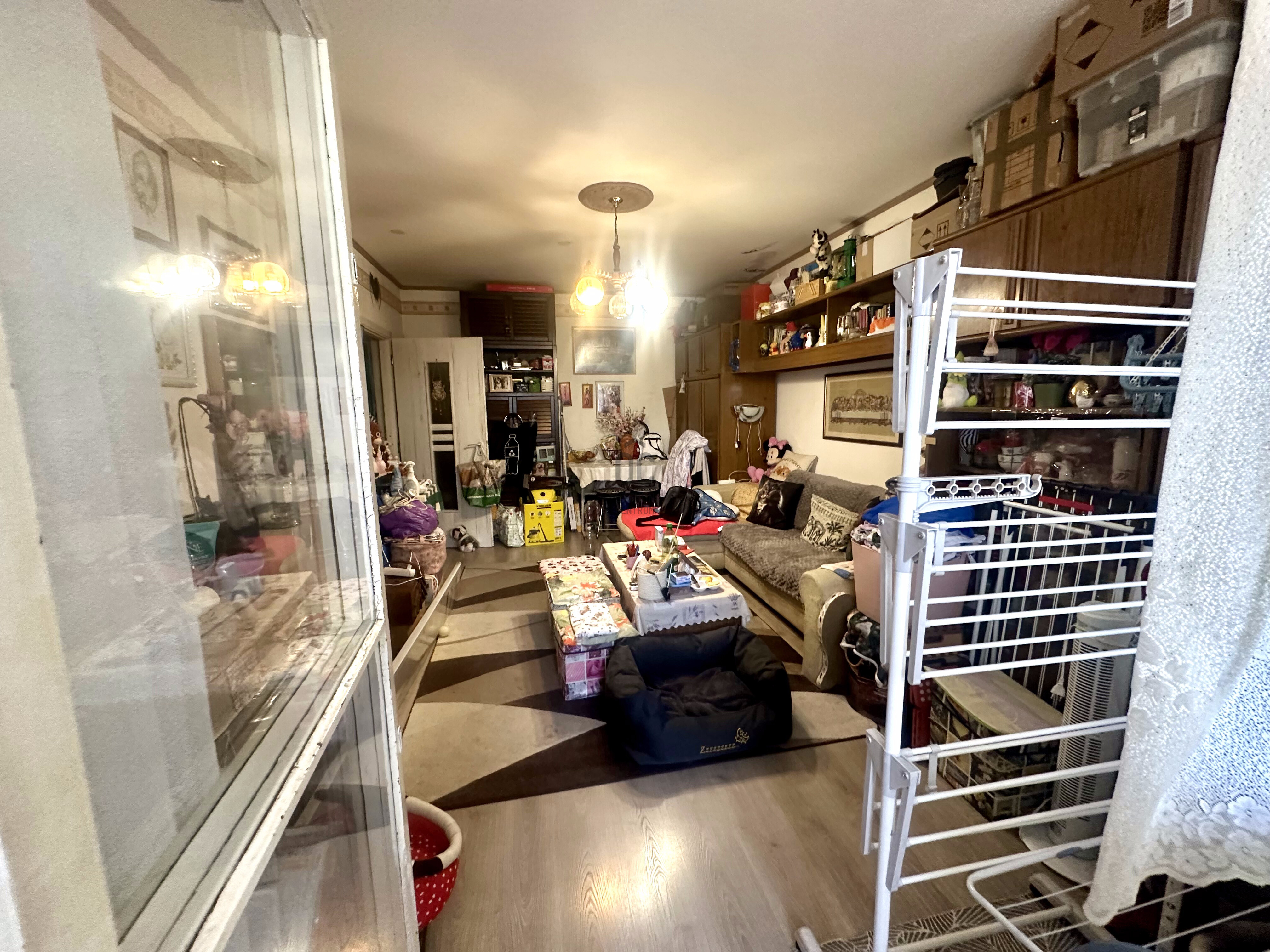 Gallery zoom image