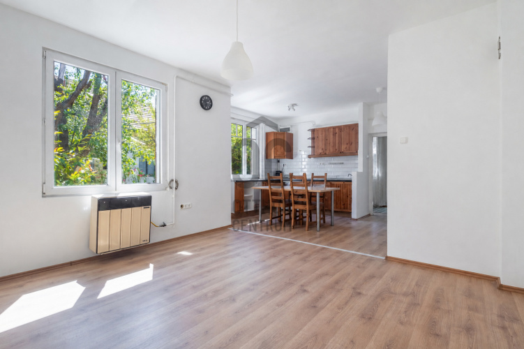 1-soban stan, 44 m²