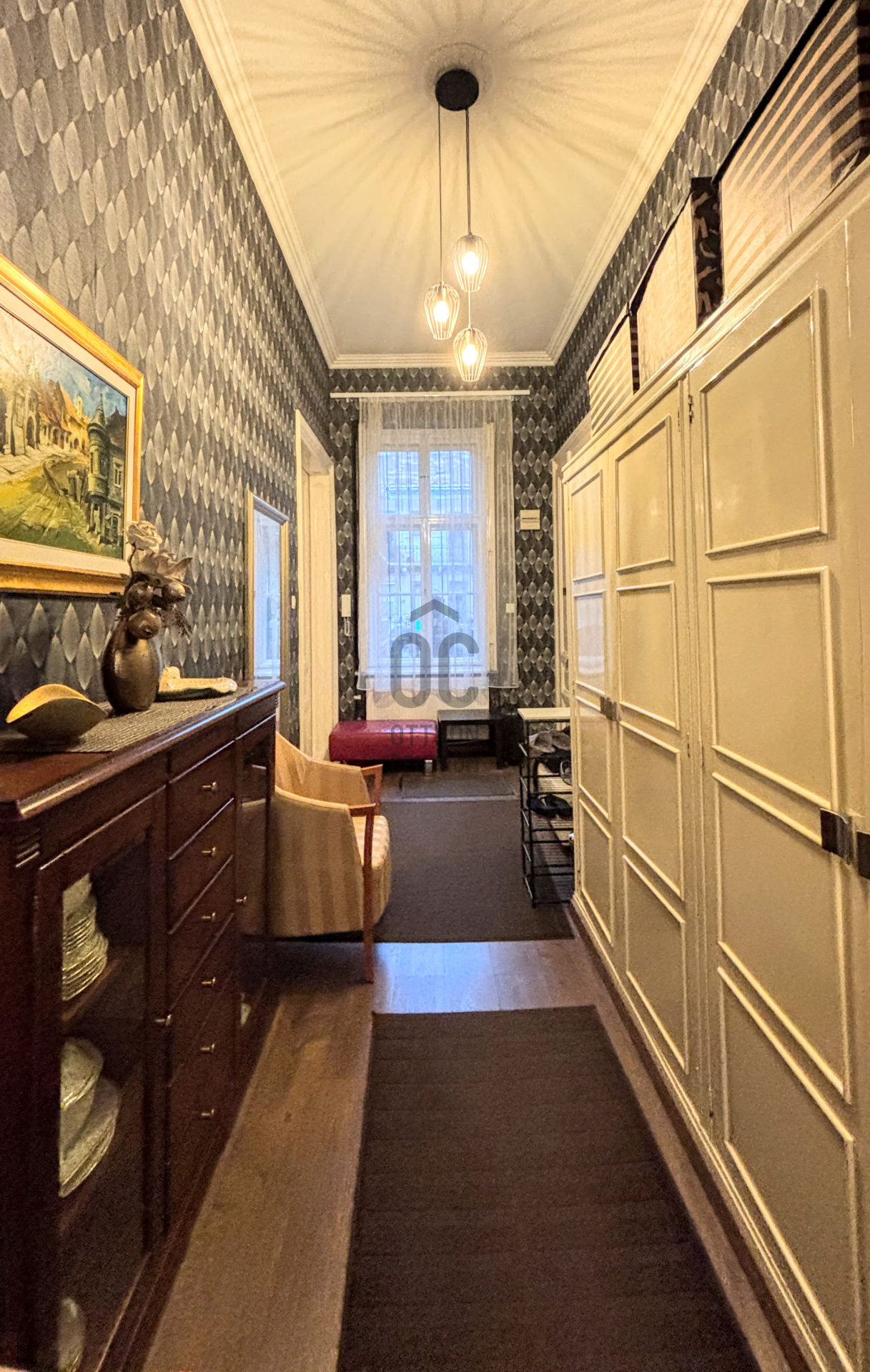 Gallery zoom image