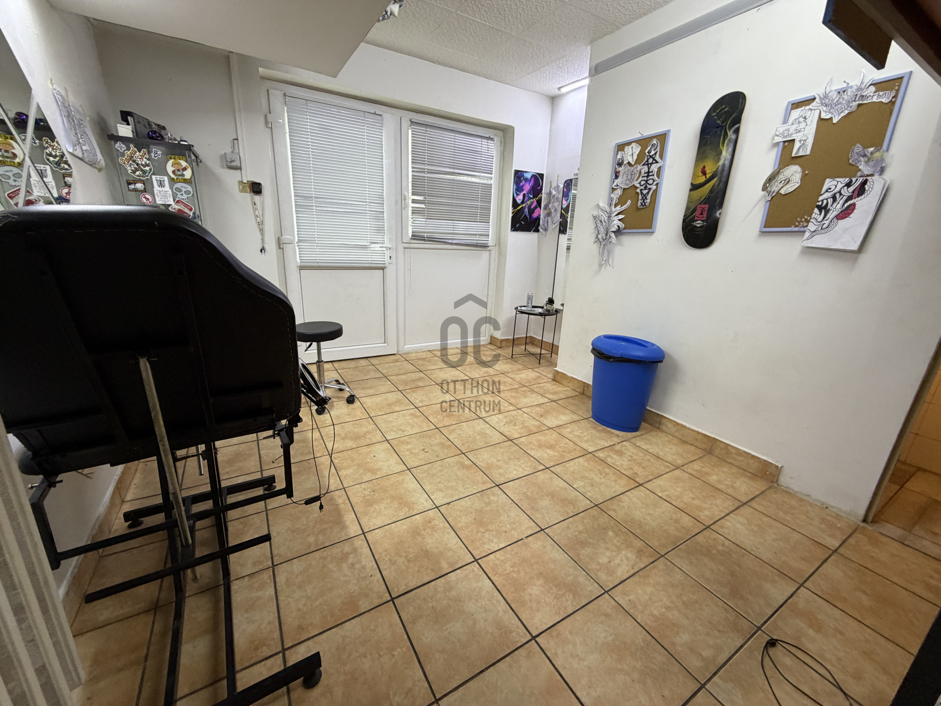 Gallery zoom image
