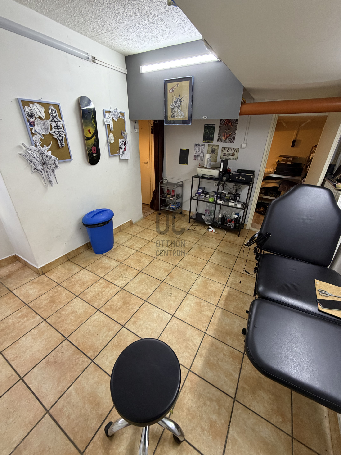 Gallery zoom image