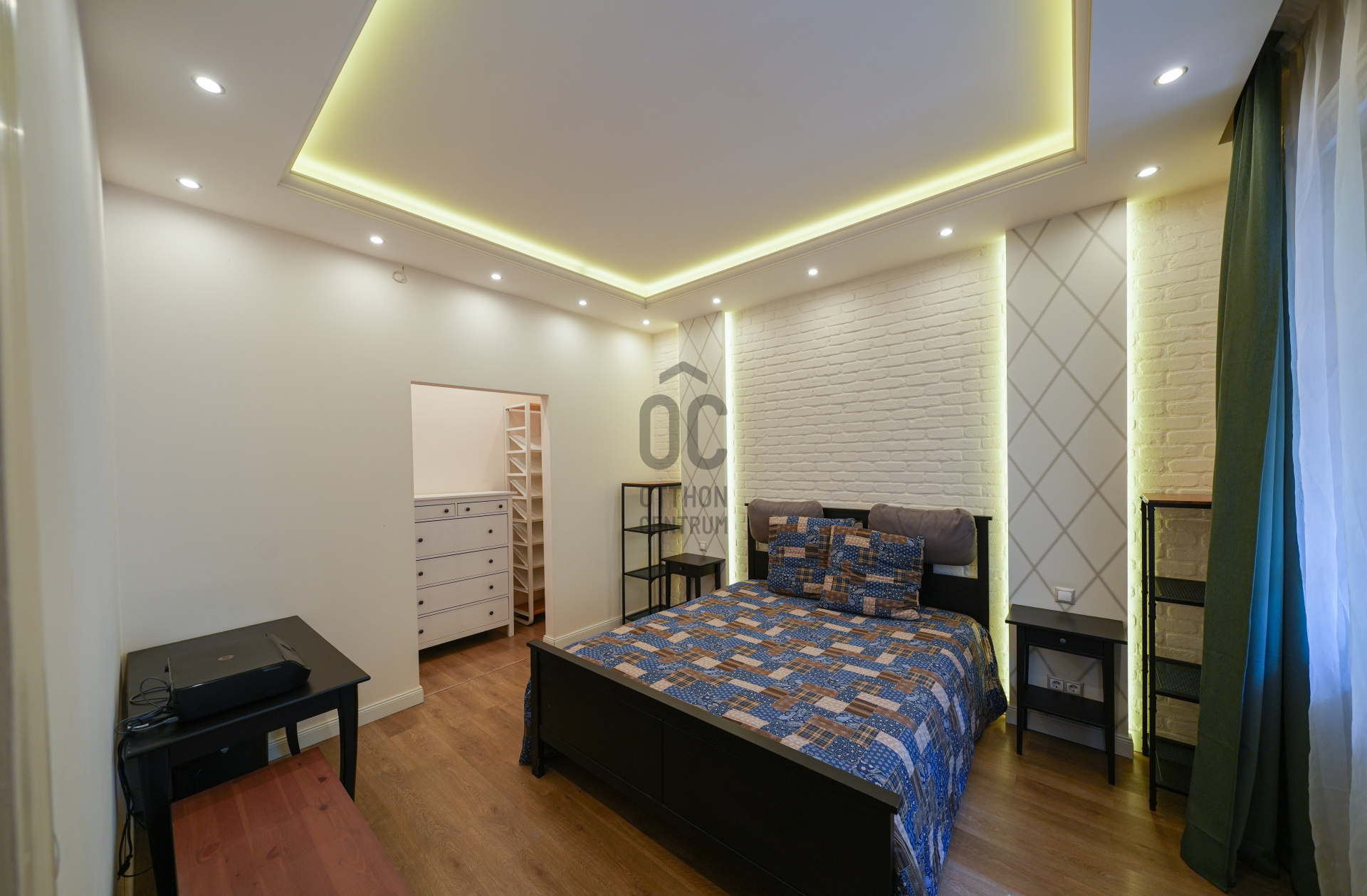 Gallery zoom image