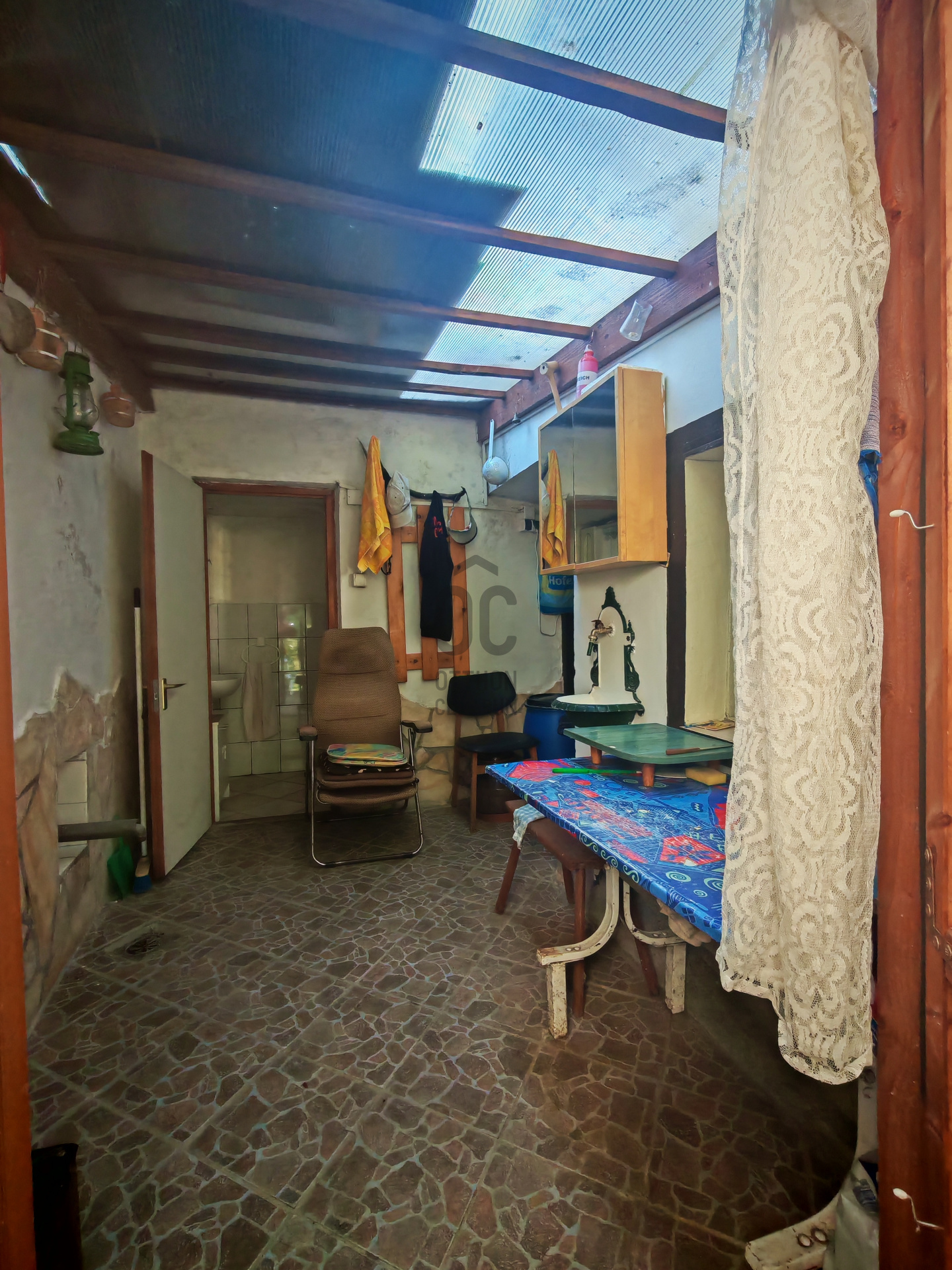 Gallery zoom image