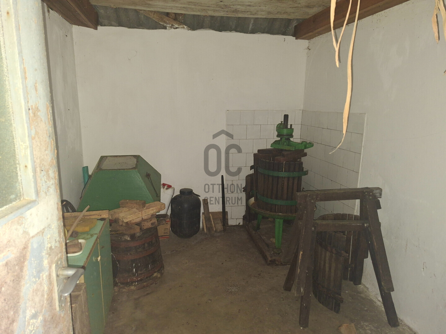 Gallery zoom image