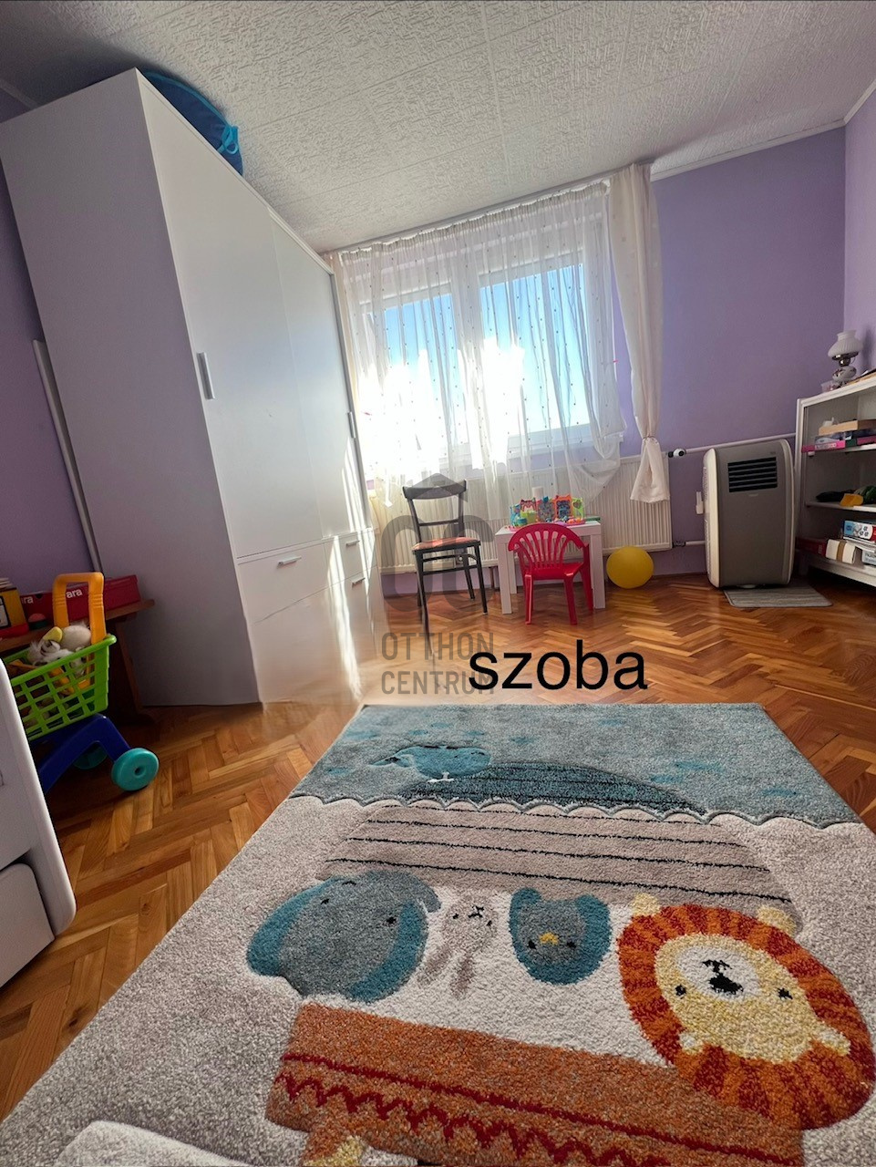 Gallery zoom image