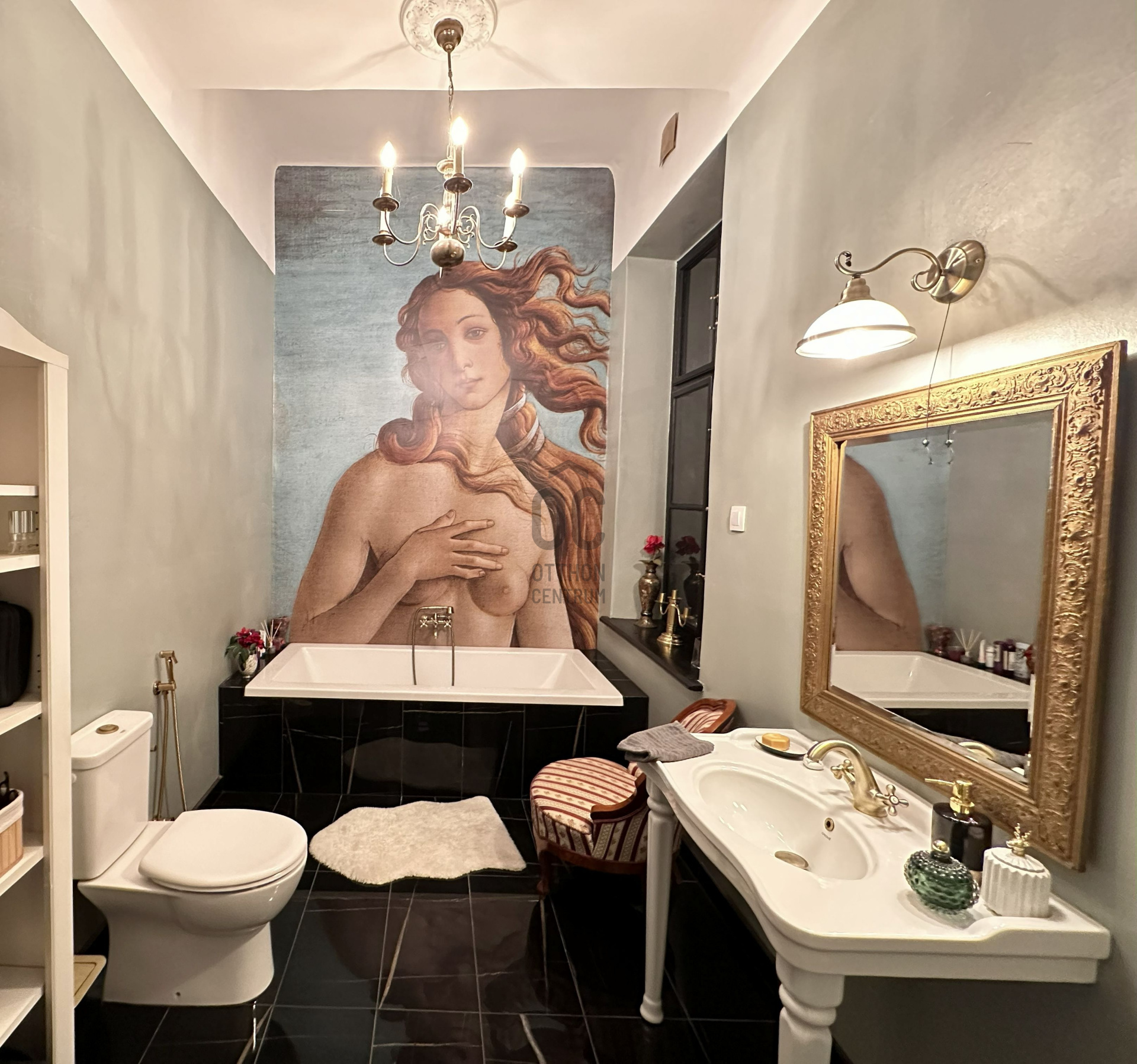 Gallery zoom image