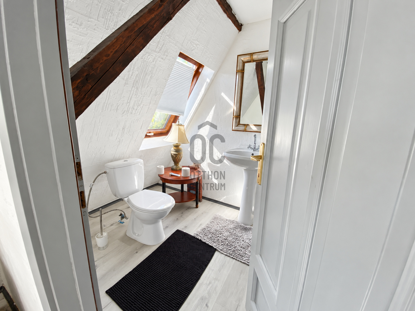Gallery zoom image