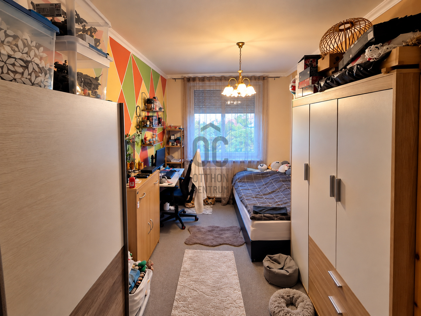 Gallery zoom image
