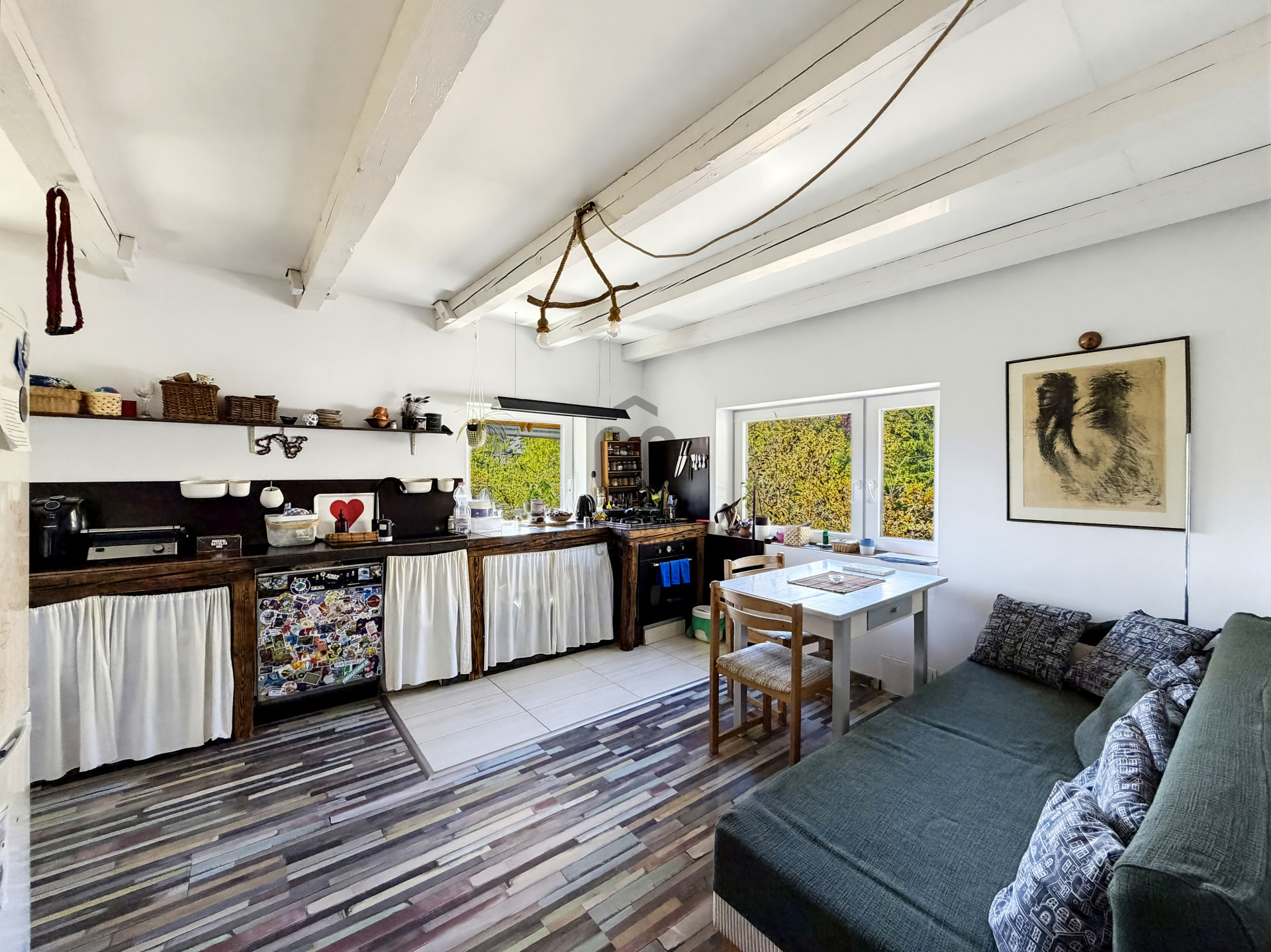 Gallery zoom image