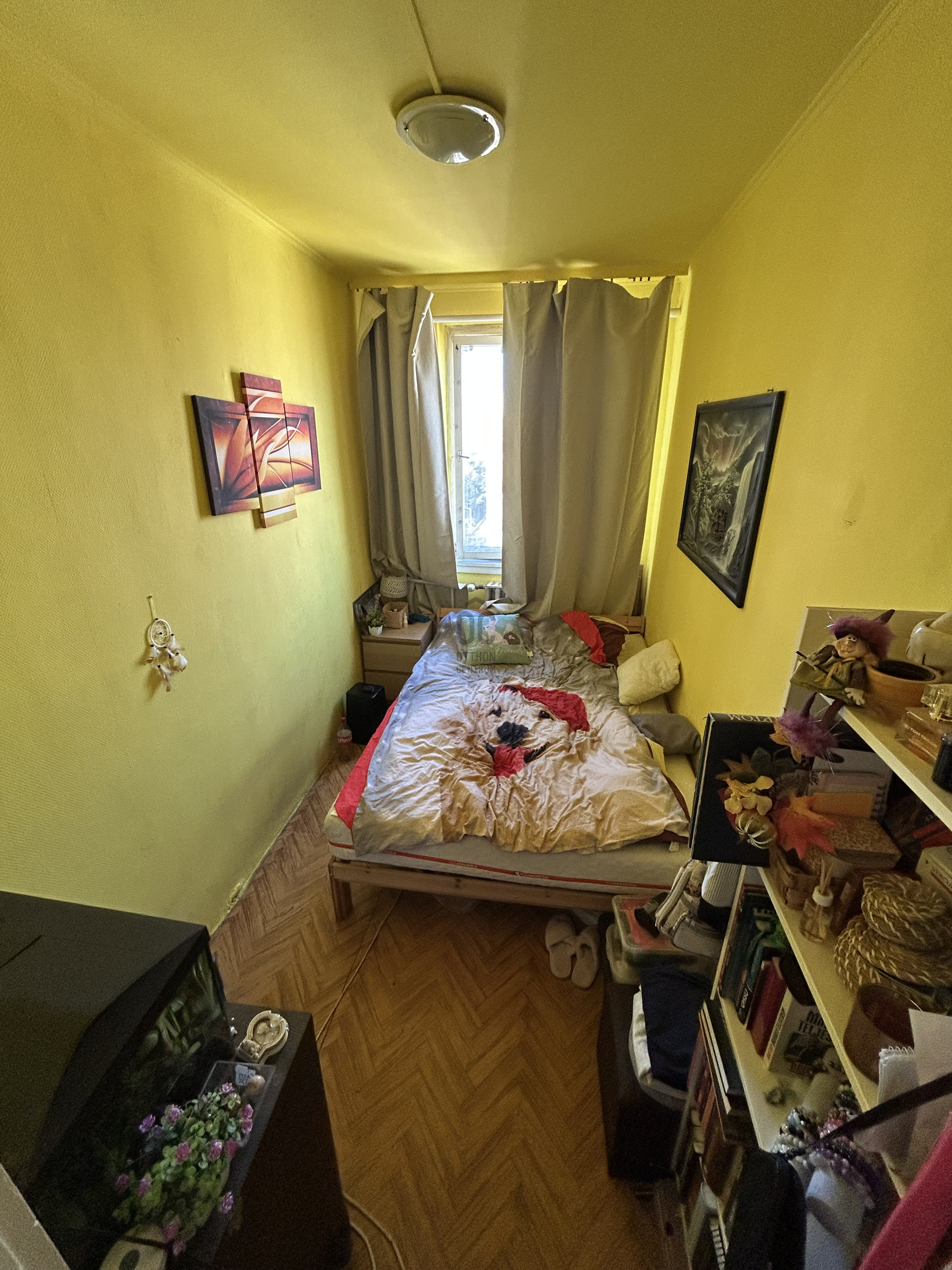 Gallery zoom image